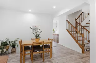 5742 Burke Towne Ct, Burke, VA 22015 - Photo 14