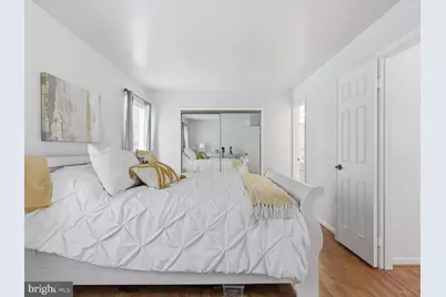 5742 Burke Towne Court, Burke, VA 22015 - Photo 24