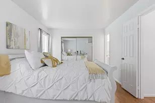 5742 Burke Towne Ct, Burke, VA 22015 - Photo 24