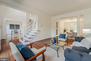 4907 Elsa Ct, Fairfax, VA 22030 - Photo 10