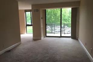2300 Pimmit Dr, Falls Church, VA 22043 - Photo 2