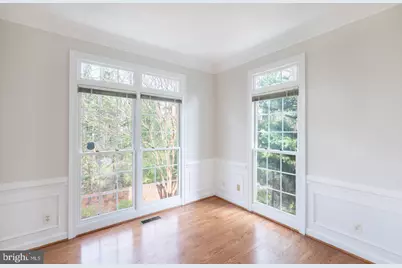 9588 Lagersfield Circle, Vienna, VA 22181 - Photo 16