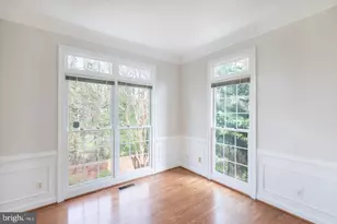 9588 Lagersfield Cir, Vienna, VA 22181 - Photo 16