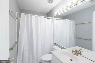 9588 Lagersfield Cir, Vienna, VA 22181 - Photo 34