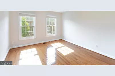 9588 Lagersfield Circle, Vienna, VA 22181 - Photo 24