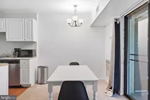 2231 Castle Rock Square, Reston, VA 20191 - Photo 4
