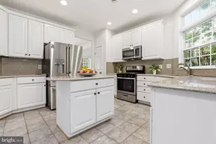 9799 Lorraine Carol Way, Lorton, VA 22079 - Photo 18