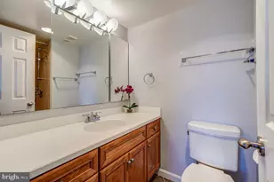 5902 Mt Eagle Dr, Alexandria, VA 22303 - Photo 26