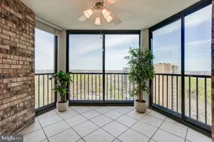 5902 Mt Eagle Dr, Alexandria, VA 22303 - Photo 6