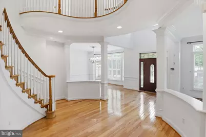 1127 Marlene Lane, Great Falls, VA 22066 - Photo 8