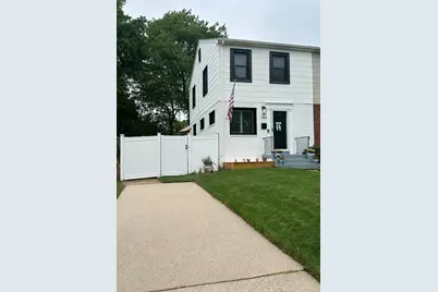 2204 Dartmouth Drive, Alexandria, VA 22307 - Photo 2