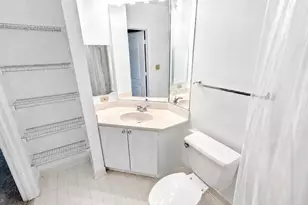 12913 Alton Square, Herndon, VA 20170 - Photo 8