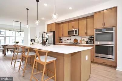 4953 Longmire Way, Chantilly, VA 20151 - Photo 1