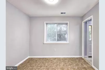 4587 Logsdon Drive #31, Annandale, VA 22003 - Photo 8