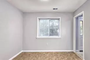 4587 Logsdon Dr, Annandale, VA 22003 - Photo 8