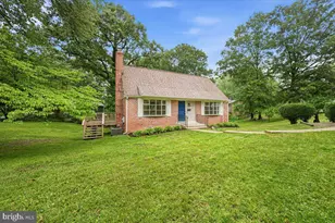 8624 Parliament Dr, Springfield, VA 22151 - Photo 4