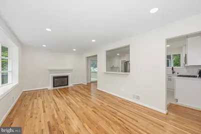 8624 Parliament Drive, Springfield, VA 22151 - Photo 16