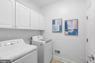 8932 Pink Carnation Ct, Lorton, VA 22079 - Photo 40