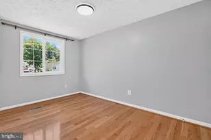 8471 Great Lake Ln, Springfield, VA 22153 - Photo 24