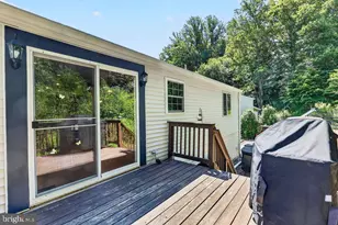 8471 Great Lake Ln, Springfield, VA 22153 - Photo 30