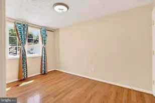 8471 Great Lake Ln, Springfield, VA 22153 - Photo 20