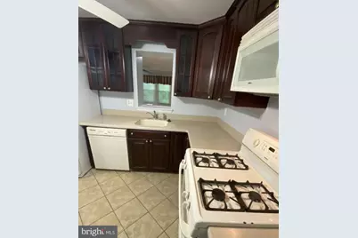 14447 Four Chimney Drive, Centreville, VA 20120 - Photo 6
