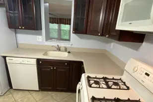 14447 Four Chimney Dr, Centreville, VA 20120 - Photo 6