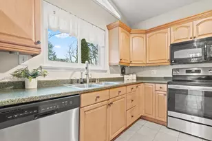 6505 Farley St, Springfield, VA 22152 - Photo 10