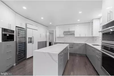 820 Ridge Drive, McLean, VA 22101 - Photo 8