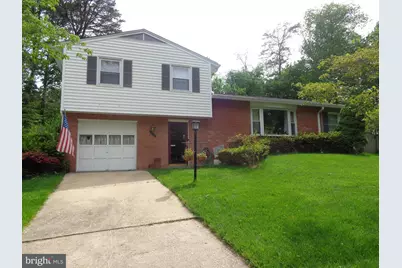 7011 Hadlow Drive, Springfield, VA 22152 - Photo 2