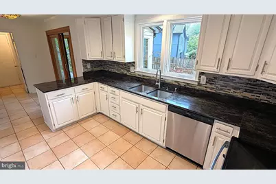1835 1835 Batten Hollow Road, Vienna, VA 22182 - Photo 12