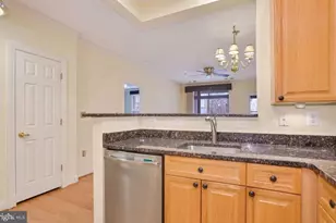 1860 Stratford Park Pl, Reston, VA 20190 - Photo 8