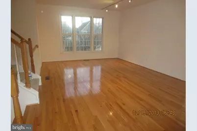 6540 Creek Run Drive, Centreville, VA 20121 - Photo 4
