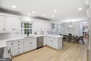 3022 Fox Den Ln, Oakton, VA 22124 - Photo 20