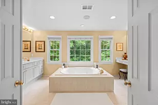 11885 Shaker Meadows Ct, Herndon, VA 20170 - Photo 28