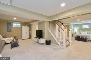 12012 Wayland St, Oakton, VA 22124 - Photo 32