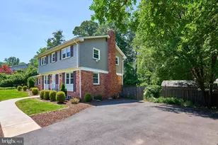 12012 Wayland St, Oakton, VA 22124 - Photo 4