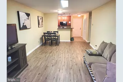 3176 Summit Square Drive #4-A3, Oakton, VA 22124 - Photo 2