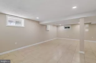7216 Carol Ln, Falls Church, VA 22042 - Photo 26