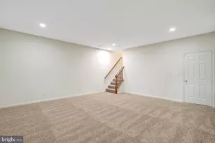 2916 Mainstone Dr, Fairfax, VA 22031 - Photo 52