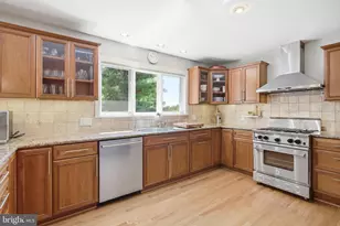 6505 Blue Wing Dr, Alexandria, VA 22307 - Photo 20