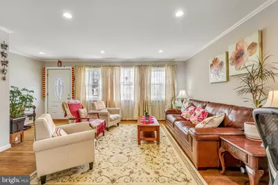 205 Tapawingo Road SW, Vienna, VA 22180 - Photo 4