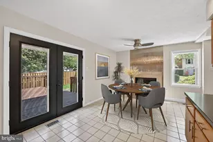 7265 Kousa Ln, Springfield, VA 22152 - Photo 6