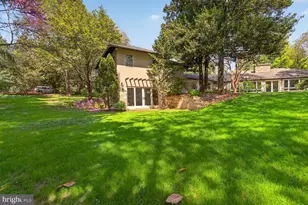 3439 Malbrook Dr, Falls Church, VA 22044 - Photo 6