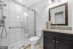 6001 Rabbit Hill Ct, Centreville, VA 20121 - Photo 24