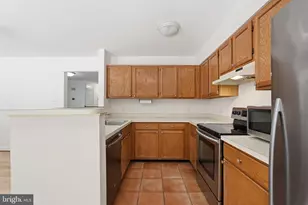 1609 Oak Spring Way, Reston, VA 20190 - Photo 16