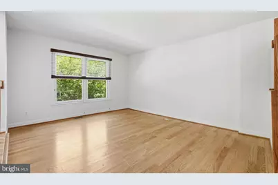 1609 Oak Spring Way, Reston, VA 20190 - Photo 2