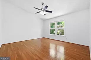 1609 Oak Spring Way, Reston, VA 20190 - Photo 20
