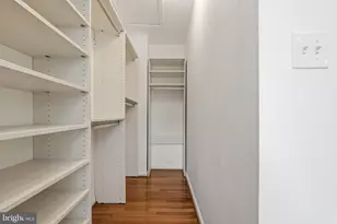 1609 Oak Spring Way, Reston, VA 20190 - Photo 24