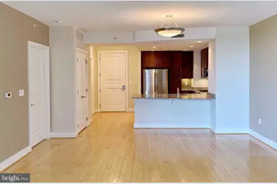 8220 Crestwood Heights Drive #718, McLean, VA 22102 - Photo 10